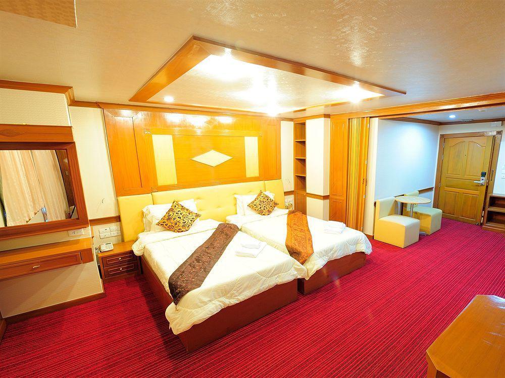 Oyo 796 Paradise Sukhumvit Hotel Bangkok Exteriér fotografie