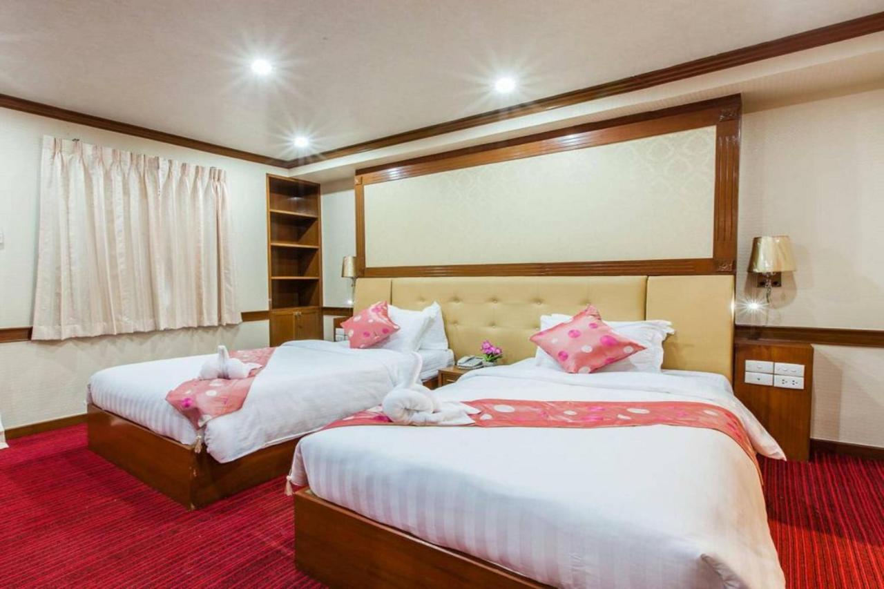 Oyo 796 Paradise Sukhumvit Hotel Bangkok Exteriér fotografie