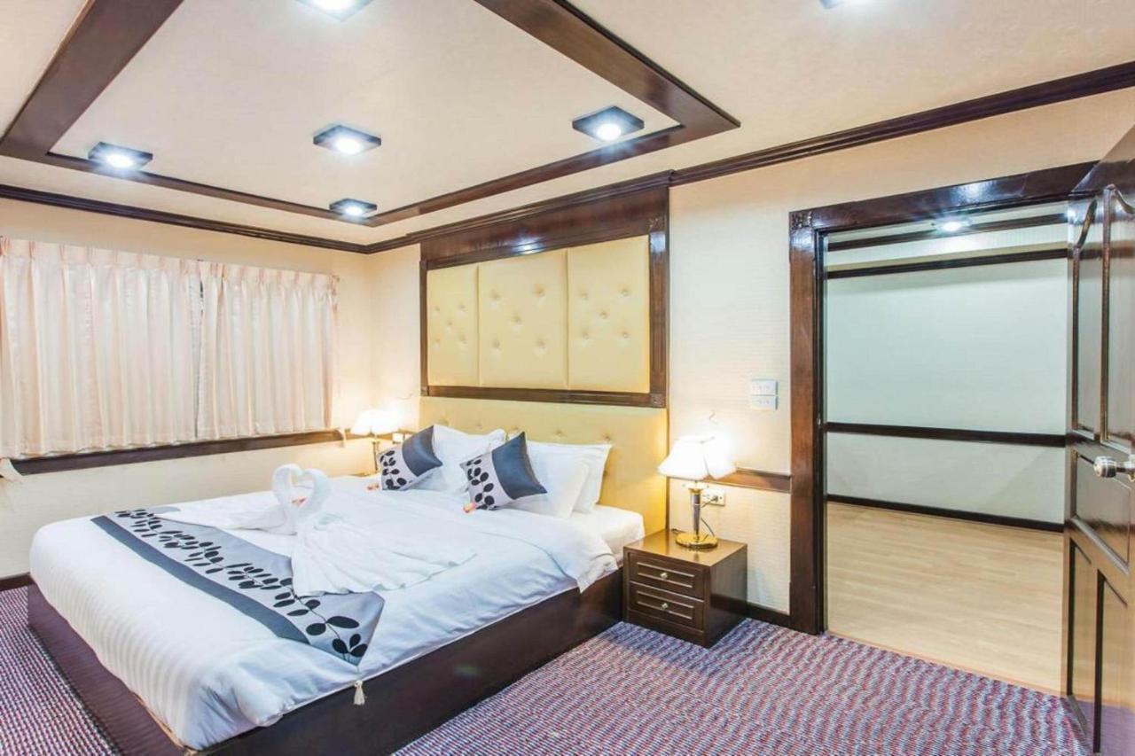 Oyo 796 Paradise Sukhumvit Hotel Bangkok Exteriér fotografie